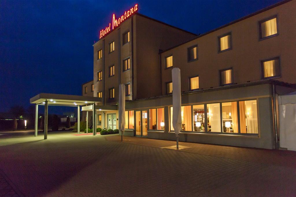 Montana-Hotel Ellwangen Exterior foto